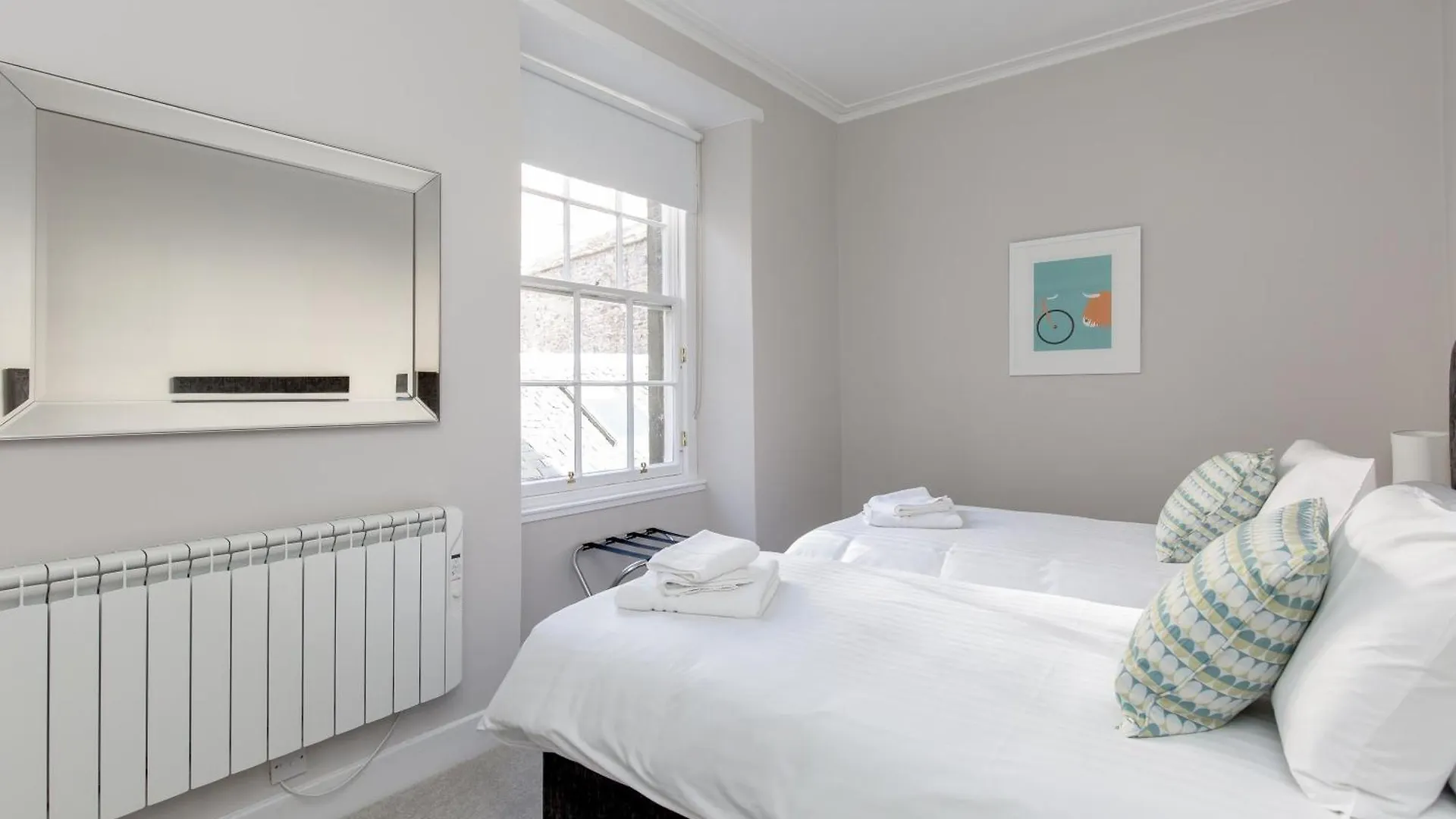 West Bow Apartment Эдинбург 0*,  Великобритания