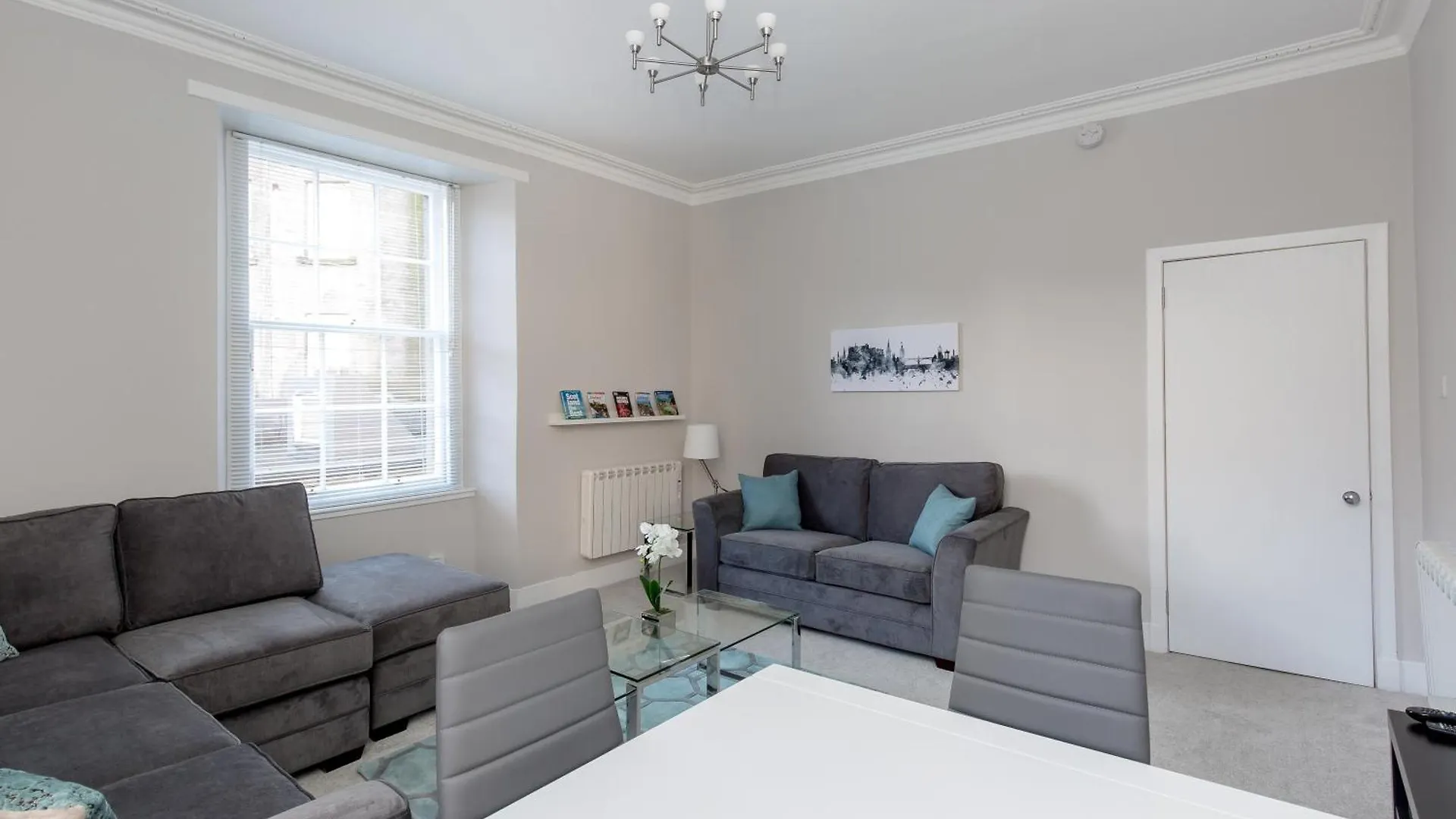 West Bow Apartment Эдинбург