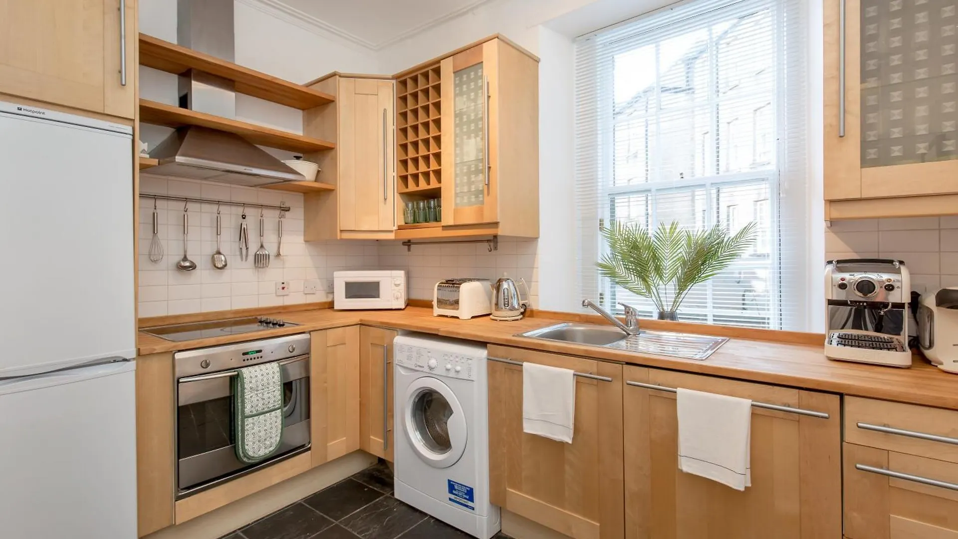 West Bow Apartment Эдинбург